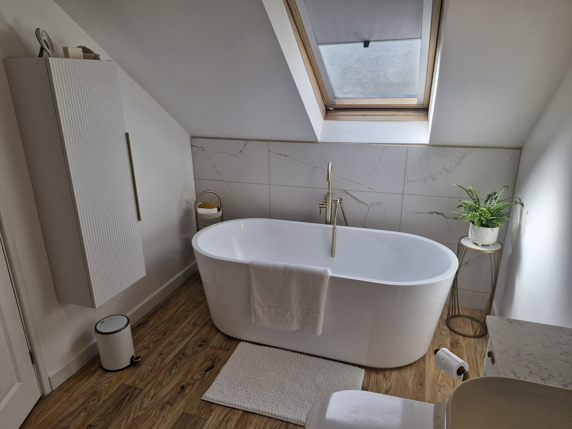 En-suite detail